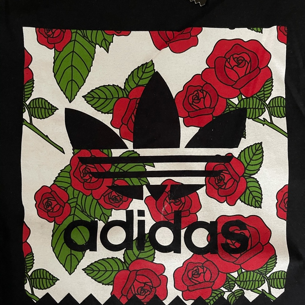 Adidas Originals- T-shirt Size M (New w/ Tags)